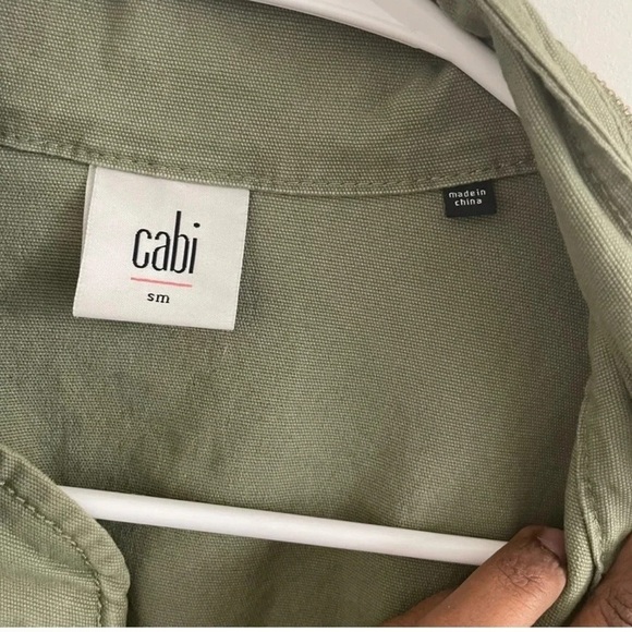 Cabi Green Utility Vest Women's S/M Sleeveless Zip Button Layered Jacket Travel - Picture 5 of 6